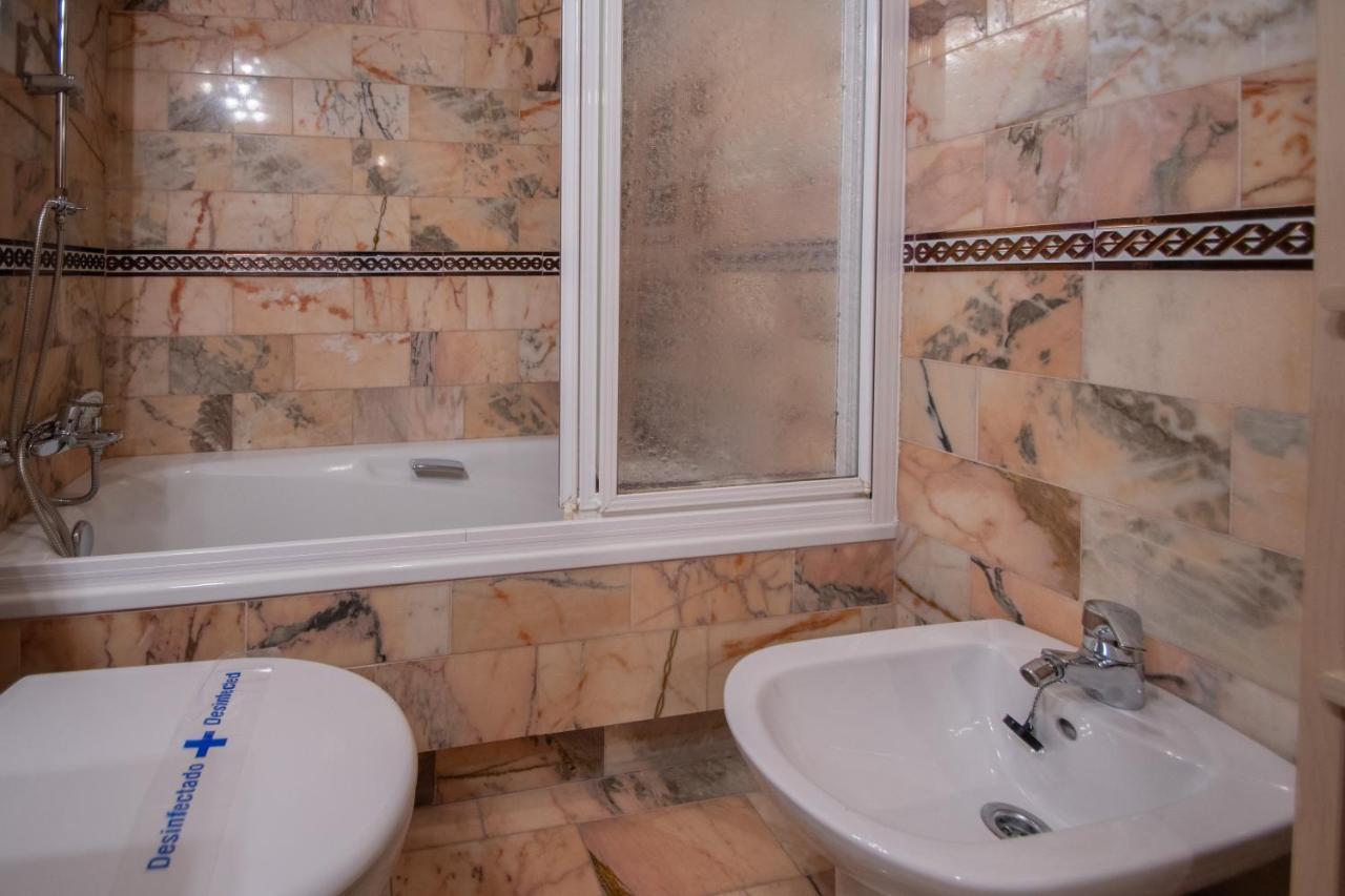 Apartamento Nuestra Andalucia - Cadiz Centro - Parking المظهر الخارجي الصورة